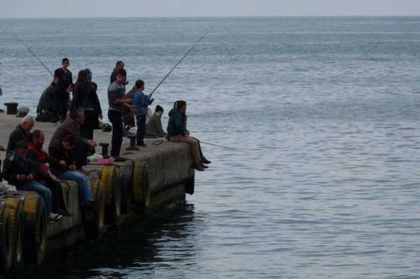 Рыбалка на Черном море с берега и лодки. Снасти для ловли